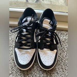 Nike Panda Dunks